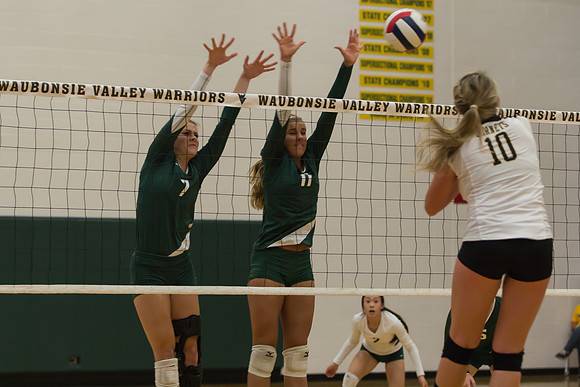 WV-GirlsVBall-6526