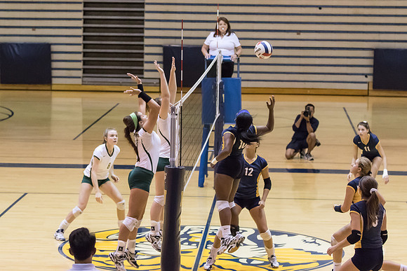 2015 WVHS JV Girls Volleyball vs Neuqua Valley-11