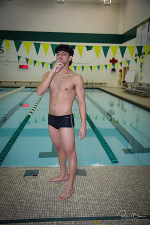 Class of 2025 Senior Swim-13