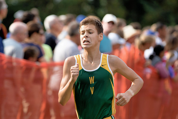 Boys Varsity Leavy Invite-11