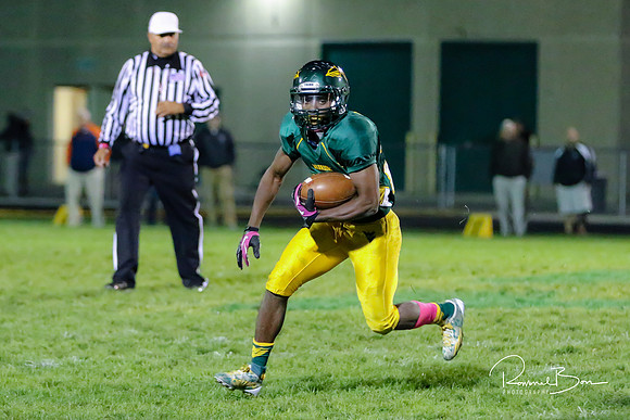 20161014 WV Football vs Naperville North_042