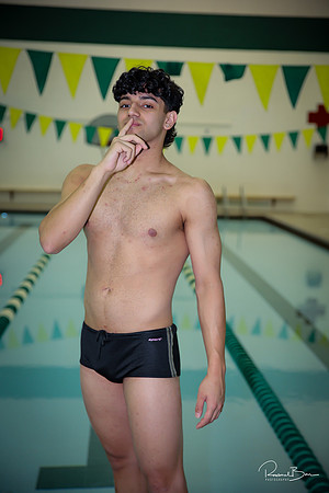Class of 2025 Senior Swim-14