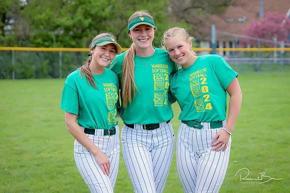 20240423 Softball Senior Night-2