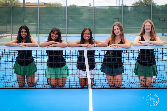 2026 Senior Group Shot-1