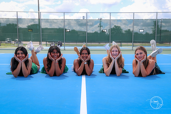 2026 Senior Group Shot-16