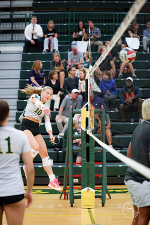 20250827 Oswego Game-21