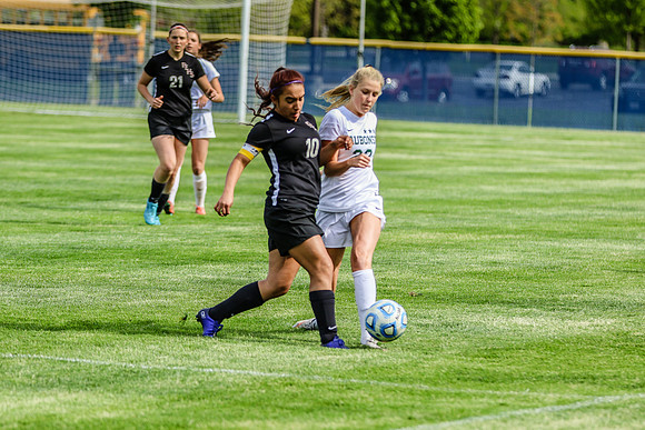2016 WV Girls Soccer vs Plainfield East-9