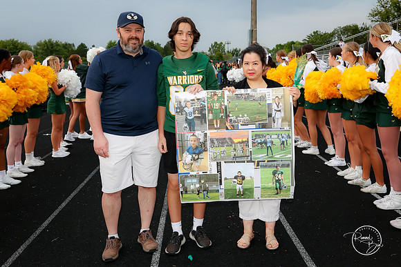 2026 Senior Football Families-11