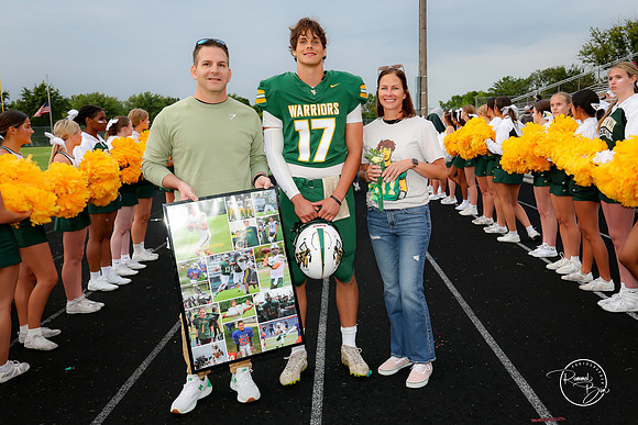 2026 Senior Football Families-13