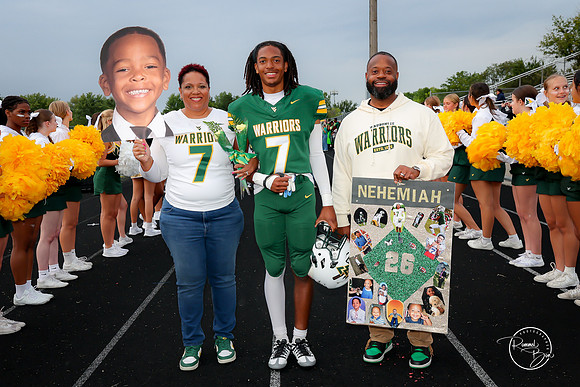 2026 Senior Football Families-19