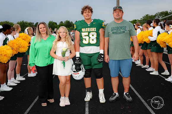 2026 Senior Football Families-33