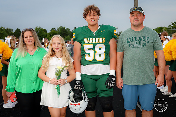 2026 Senior Football Families-34