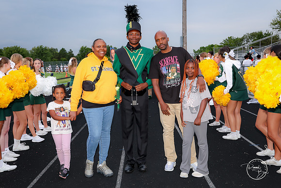 2026 Senior Marching Band Families-7