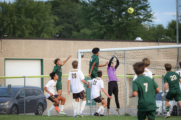20250909 Metea Valley Game-29
