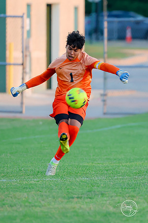 20250911 East Aurora Game-12