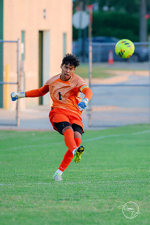 20250911 East Aurora Game-13