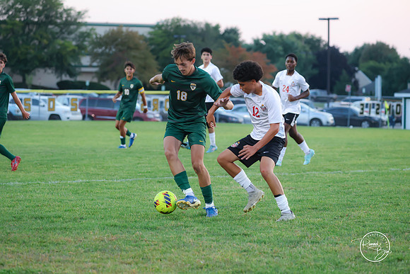 20250911 East Aurora Game-31
