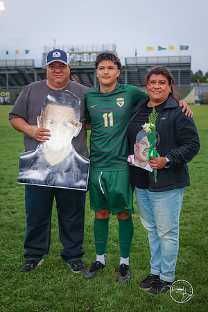20250923 Senior Night vs Neuqua-10