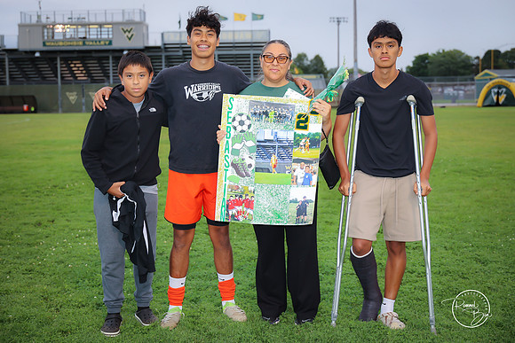 20250923 Senior Night vs Neuqua-18
