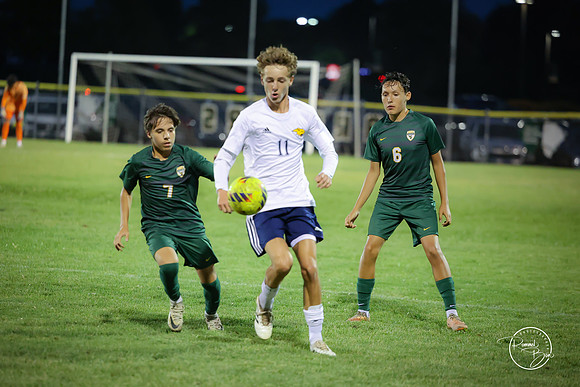 20250923 Senior Night vs Neuqua-102