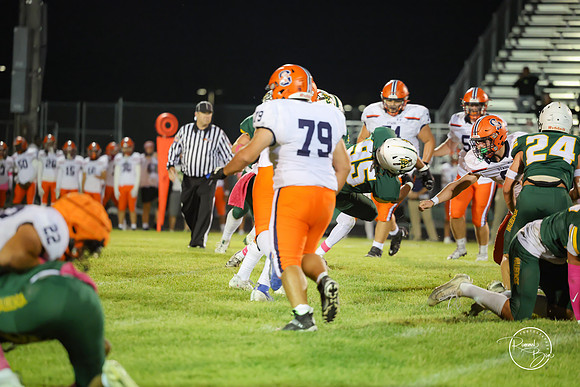 20251010 Stagg Game-39