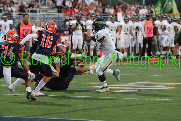 201910920 WV Football vs Naperville North-5