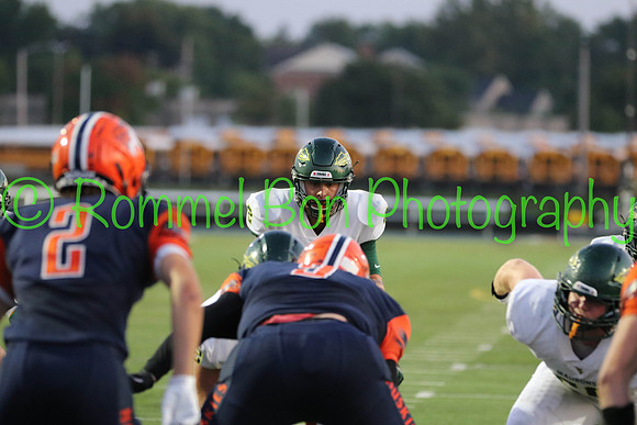201910920 WV Football vs Naperville North-10