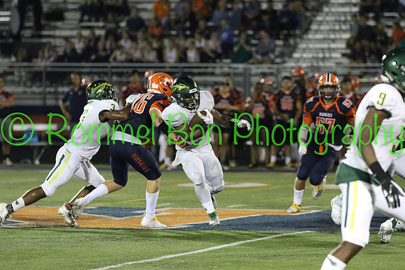 201910920 WV Football vs Naperville North-111