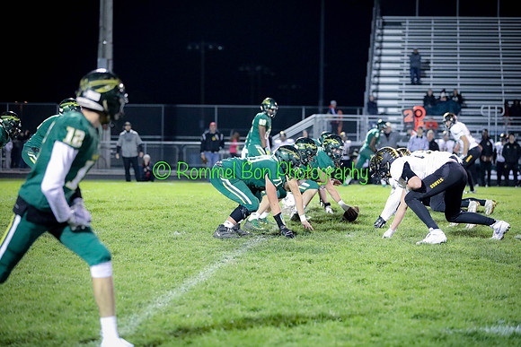 20191018 WV vs Metea Valley Football-15