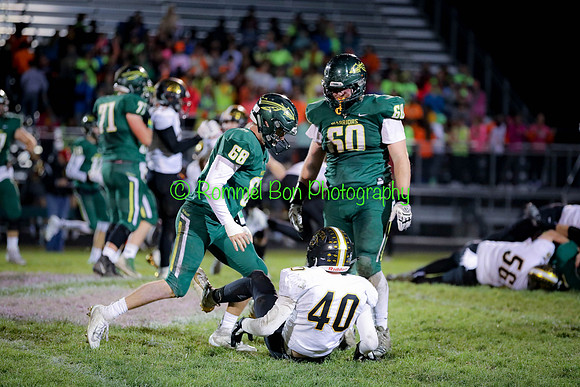 20191018 WV vs Metea Valley Football-39