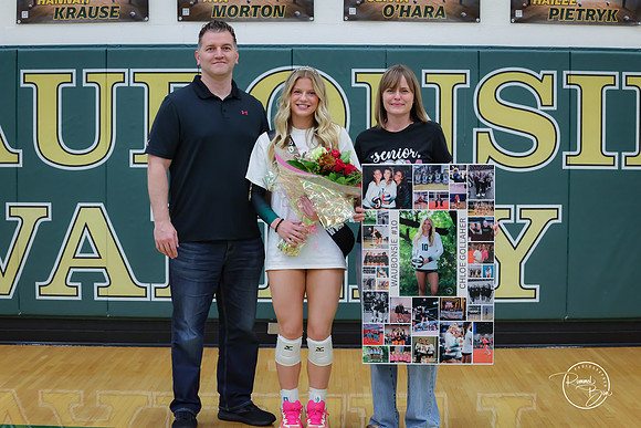 20251014 Senior Night DeKalb-11