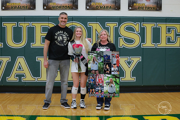 20251014 Senior Night DeKalb-15