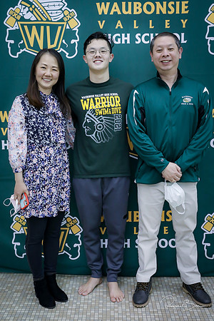 20210302 Swim-Dive Senior Night-19