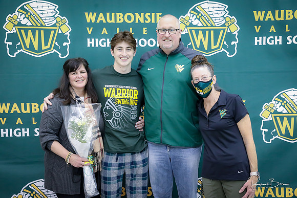 20210302 Swim-Dive Senior Night-9