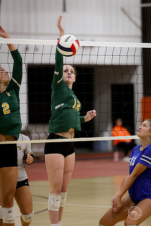 20251011 St Charles East Invite-4
