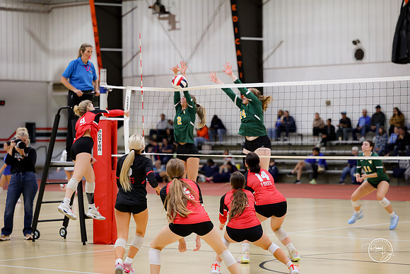 20251011 St Charles East Invite-149