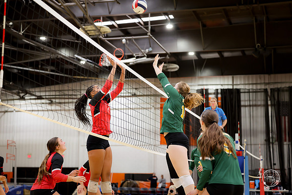 20251011 St Charles East Invite-172