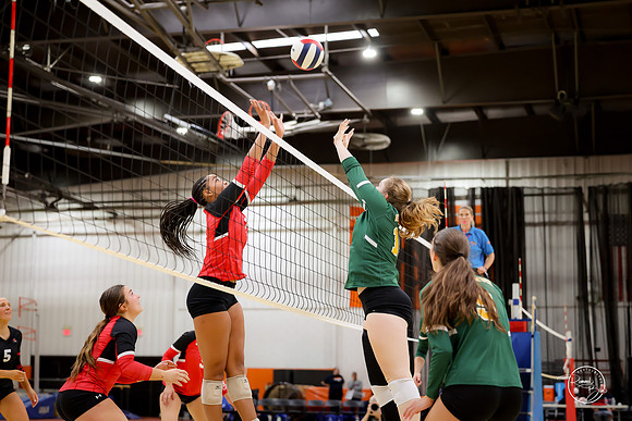 20251011 St Charles East Invite-173