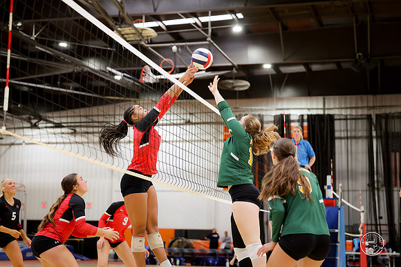 20251011 St Charles East Invite-174