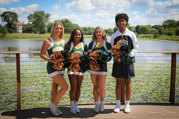 2022-23 Cheer Team-8