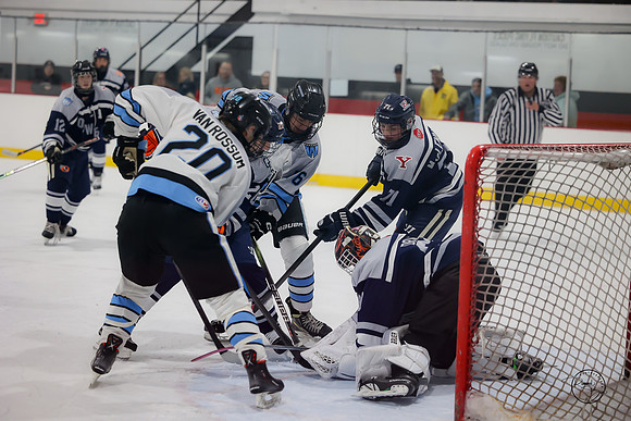 20251025 Oswego JV Game-11