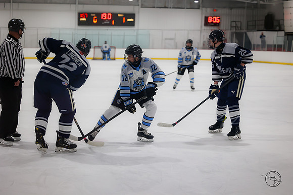 20251025 Oswego JV Game-25