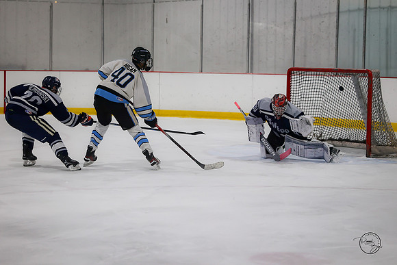 20251025 Oswego JV Game-39