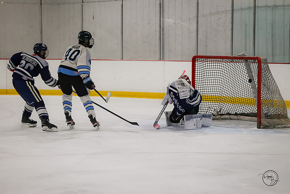 20251025 Oswego JV Game-40