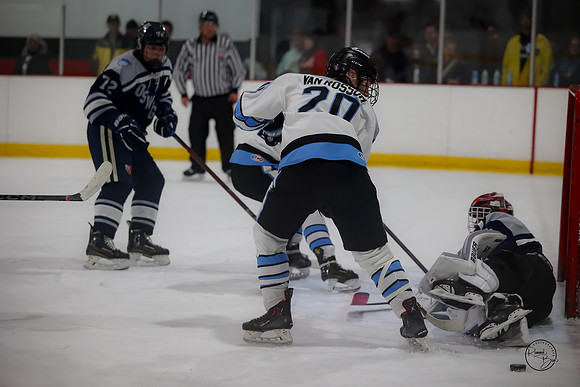20251025 Oswego JV Game-65