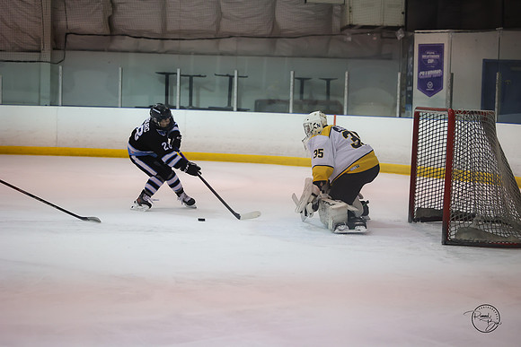 20251111 Neuqua Valley Varsity-8
