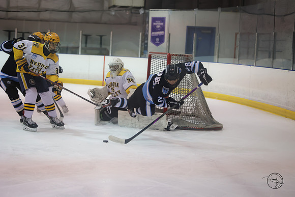 20251111 Neuqua Valley Varsity-14