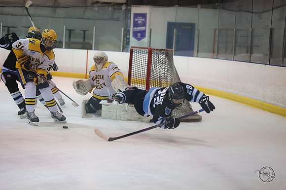 20251111 Neuqua Valley Varsity-16