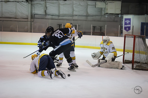 20251111 Neuqua Valley Varsity-19