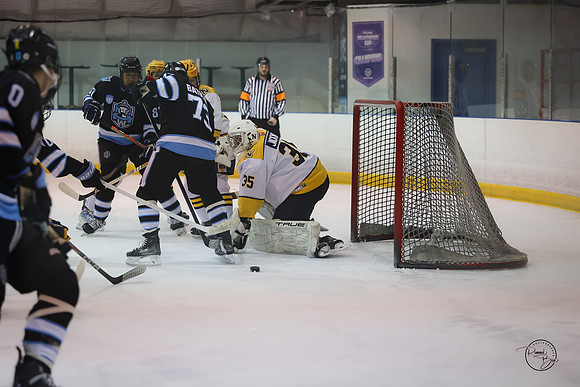 20251111 Neuqua Valley Varsity-25